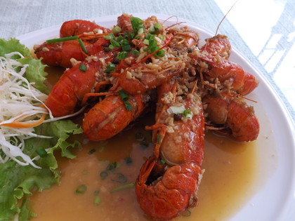 拾壹仕のザリガニの蒸し物